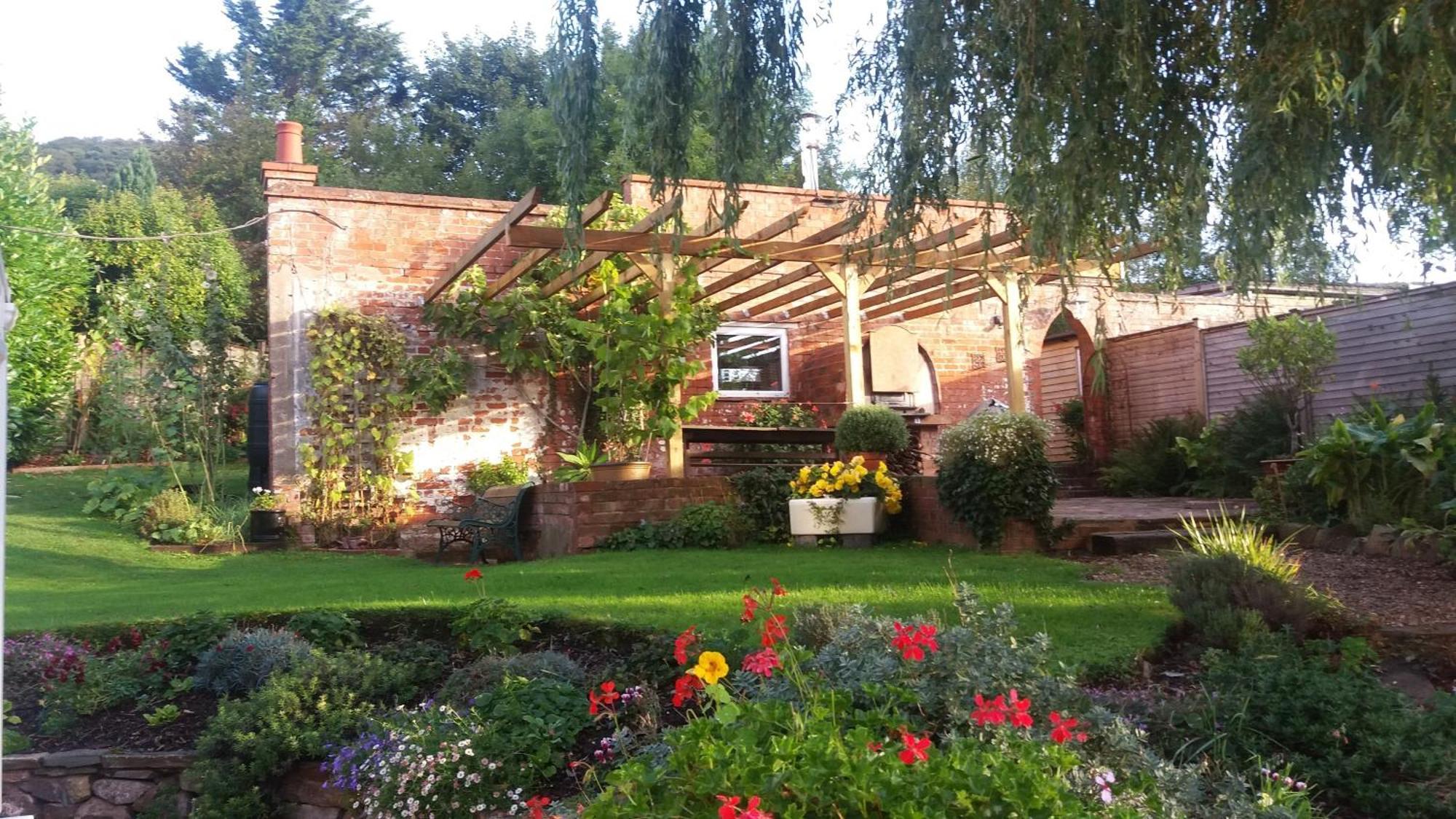Apartment The Garden Woodcombe Minehead